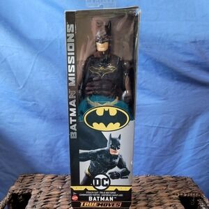 BATMAN STEALTH SUIT ( 12" ) ( 2018 ) BATMAN MISSIONS DC TRUEMOVES ACTION FIGURE